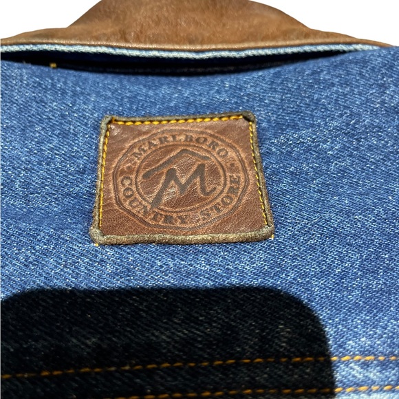 Marlboro denim jacket. - Picture 4 of 4
